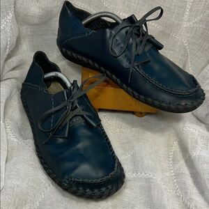 Handmade leather shoes lace up